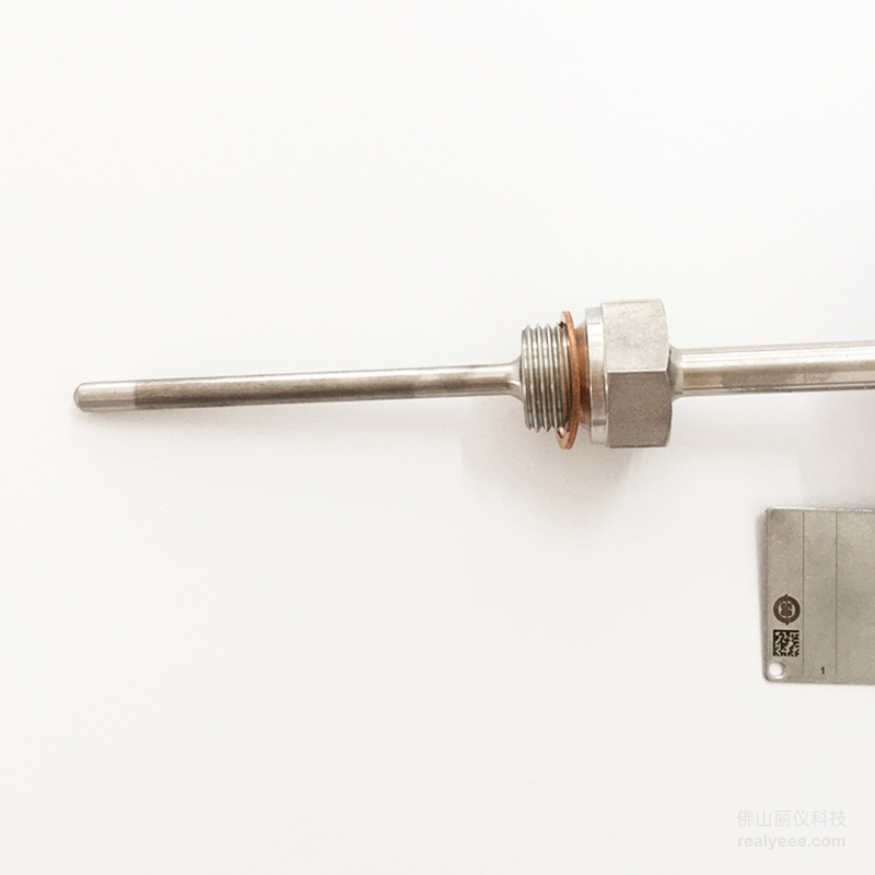 E+H TM101 Pt100 temperature sensor probe and thermowell detail