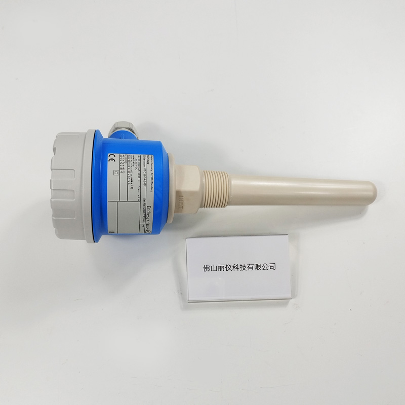 E+H FTC260 电容料位开关 杆式探头特写