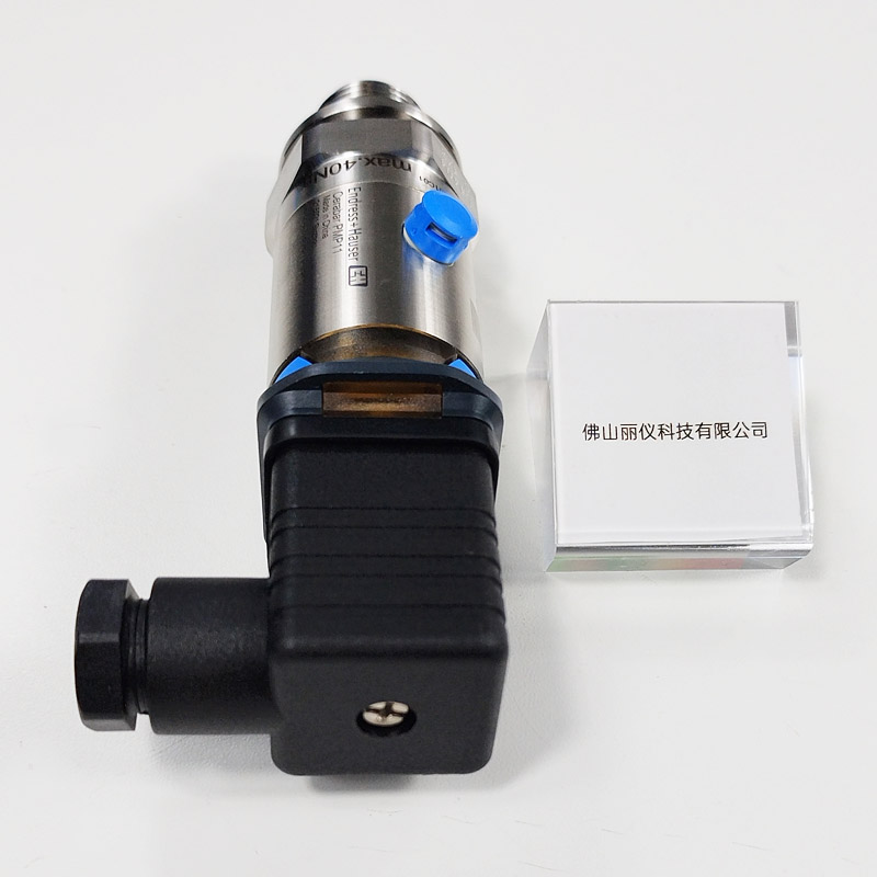 PMP11-AA1U1PBWJJ（PMP11-12P7/0）压力变送器 霍斯曼接头M16电气连接