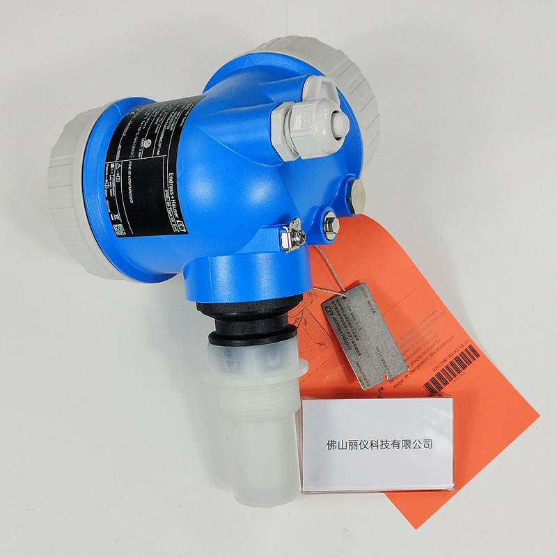 E+H FMR50-AAACAABMGGF+AK（FMR50-17D0/0) 雷达液位计 型号标签