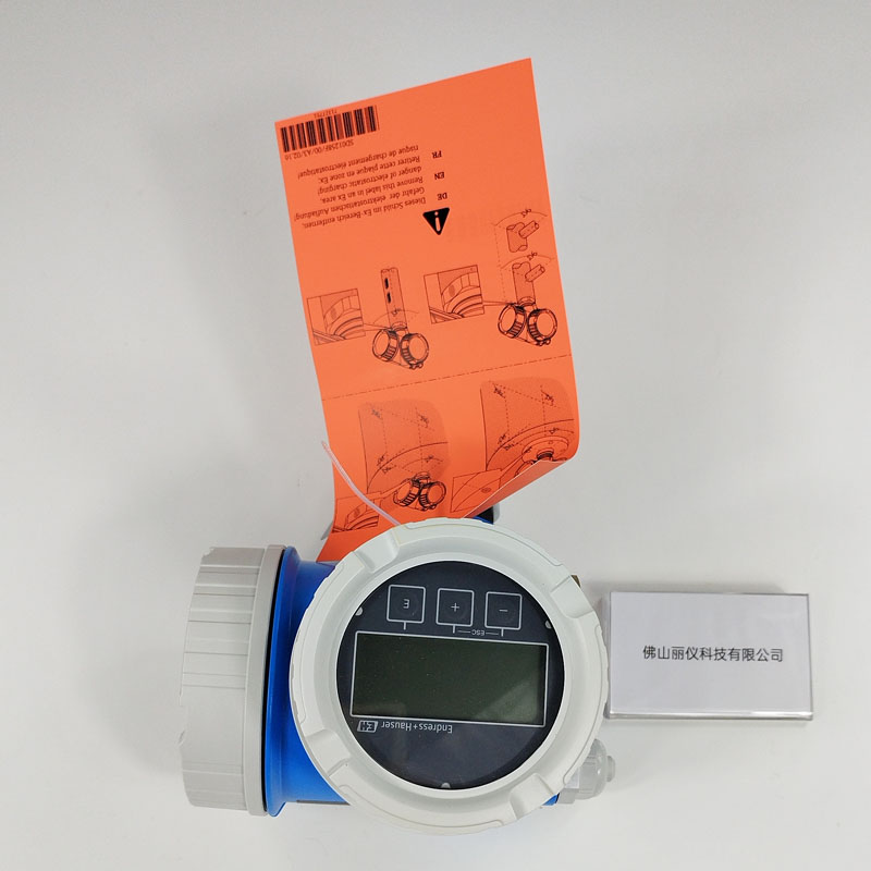 E+H FMR50-AAACAABMGGF+AK（FMR50-17D0/0) 雷达液位计 LCD显示屏