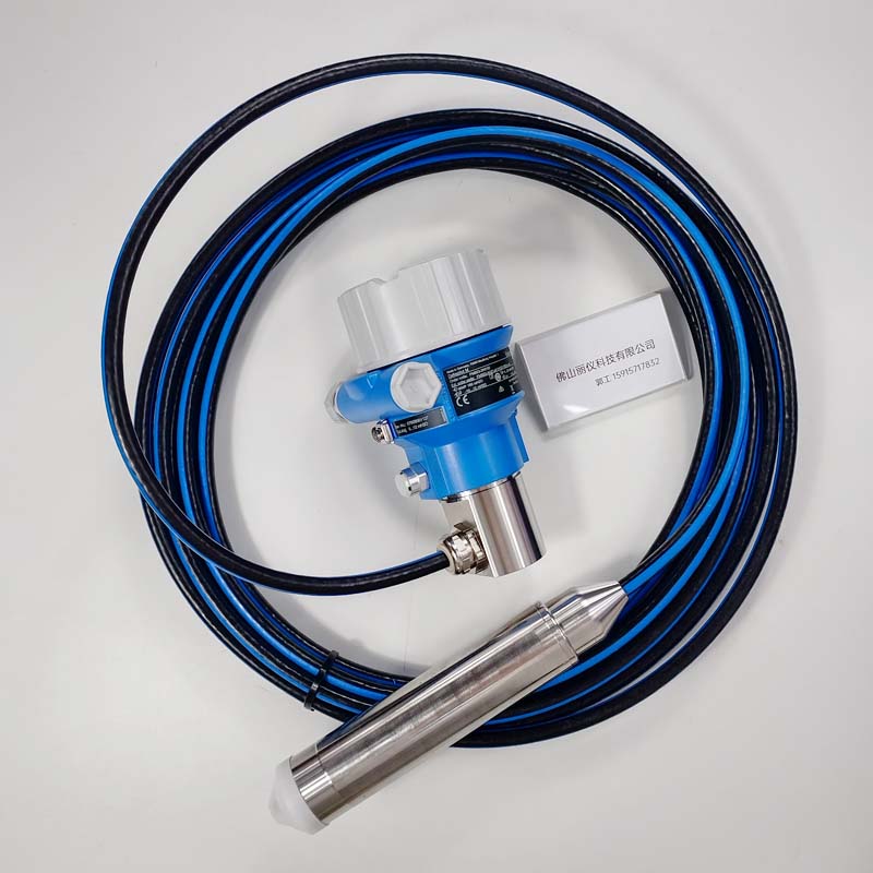 E+H FMB53-AA21JA1HGD15B2A+AK(FMB53-3H01/0) 静压液位计 铭牌型号标签