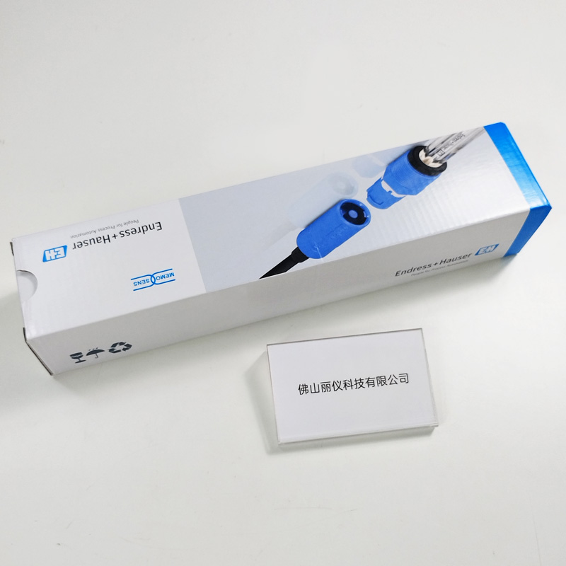 E+H CPS11E-AA7AAS2(CPS11E-10L1/0) pH电极 外包装盒子